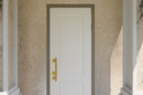 Входная дверь Гардиан в интерьере с отделкой 16 Консул К 02